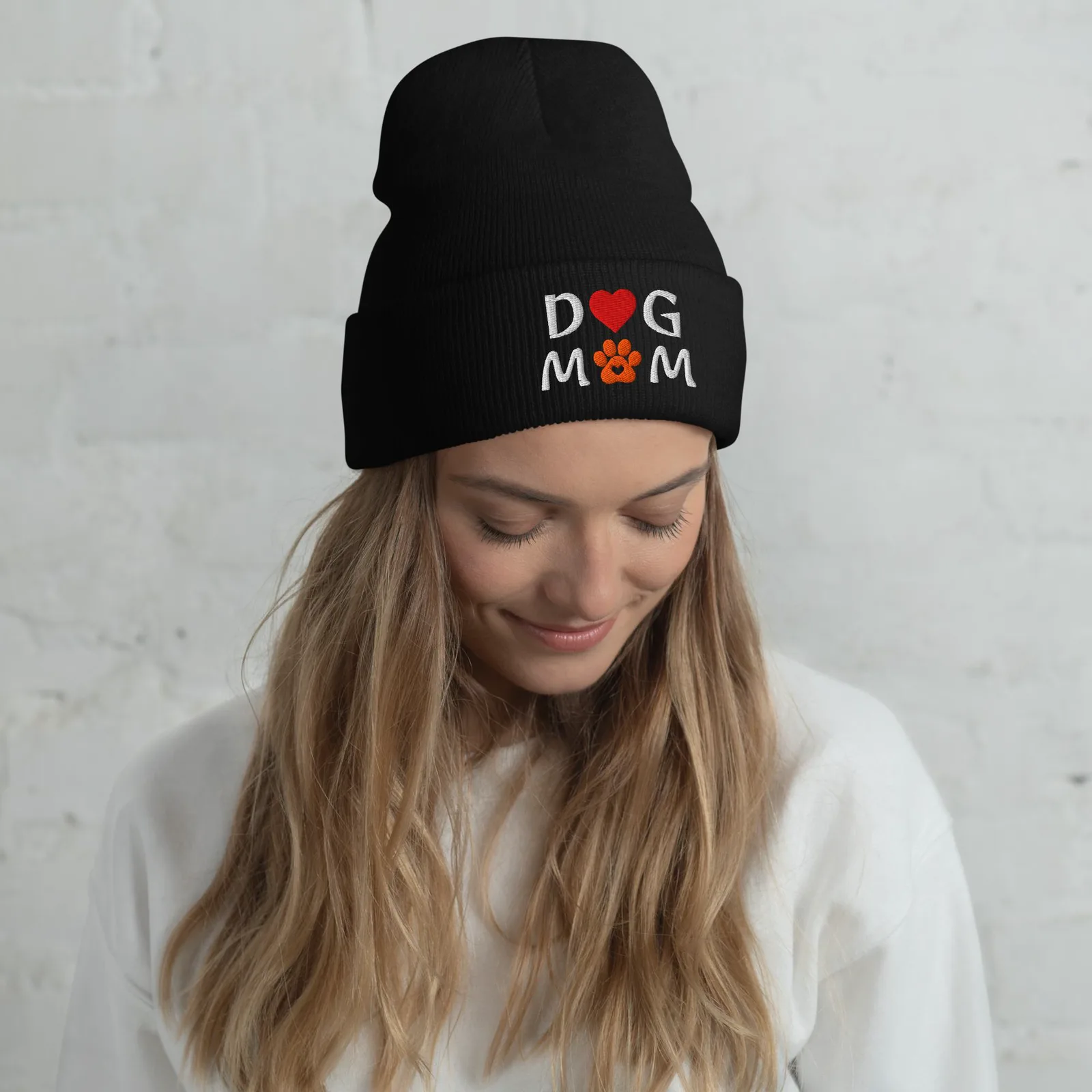Embroidered Dog Mom Cuffed Beanie: Cozy Knit Hat for Dog Lovers, photo 2