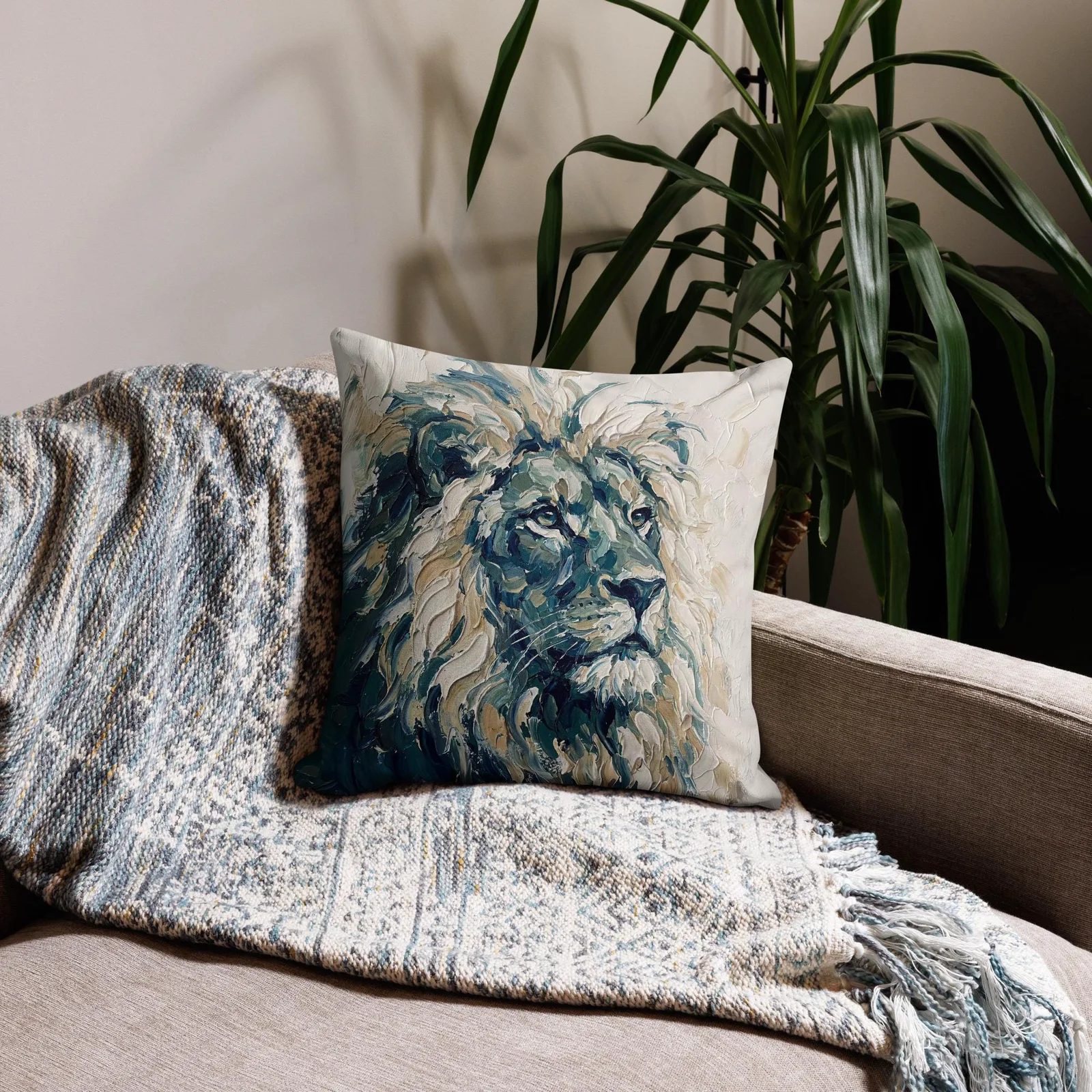 Majestic Lion Throw Pillow: Impasto Art Cushion, photo 6
