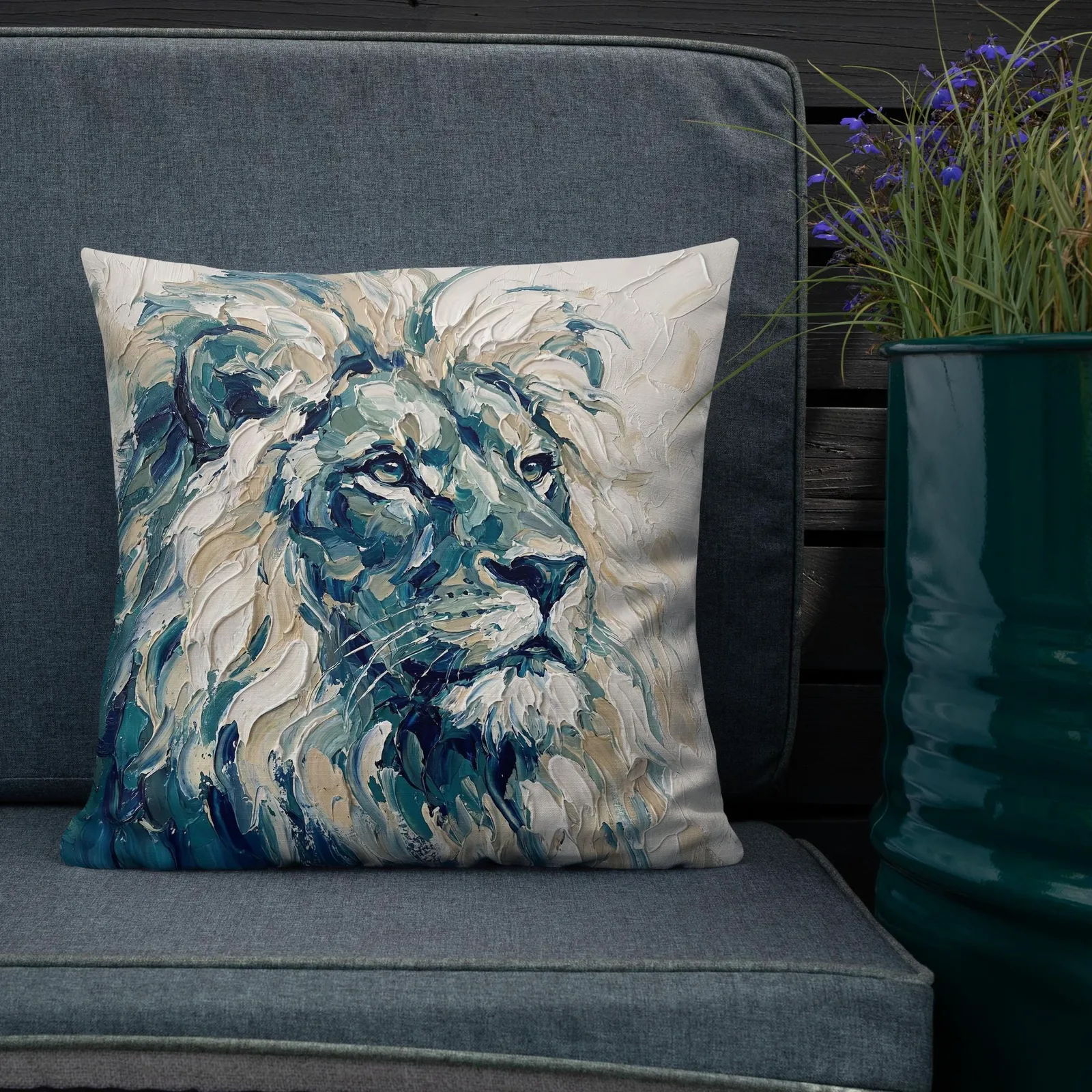 Majestic Lion Throw Pillow: Impasto Art Cushion, photo 5