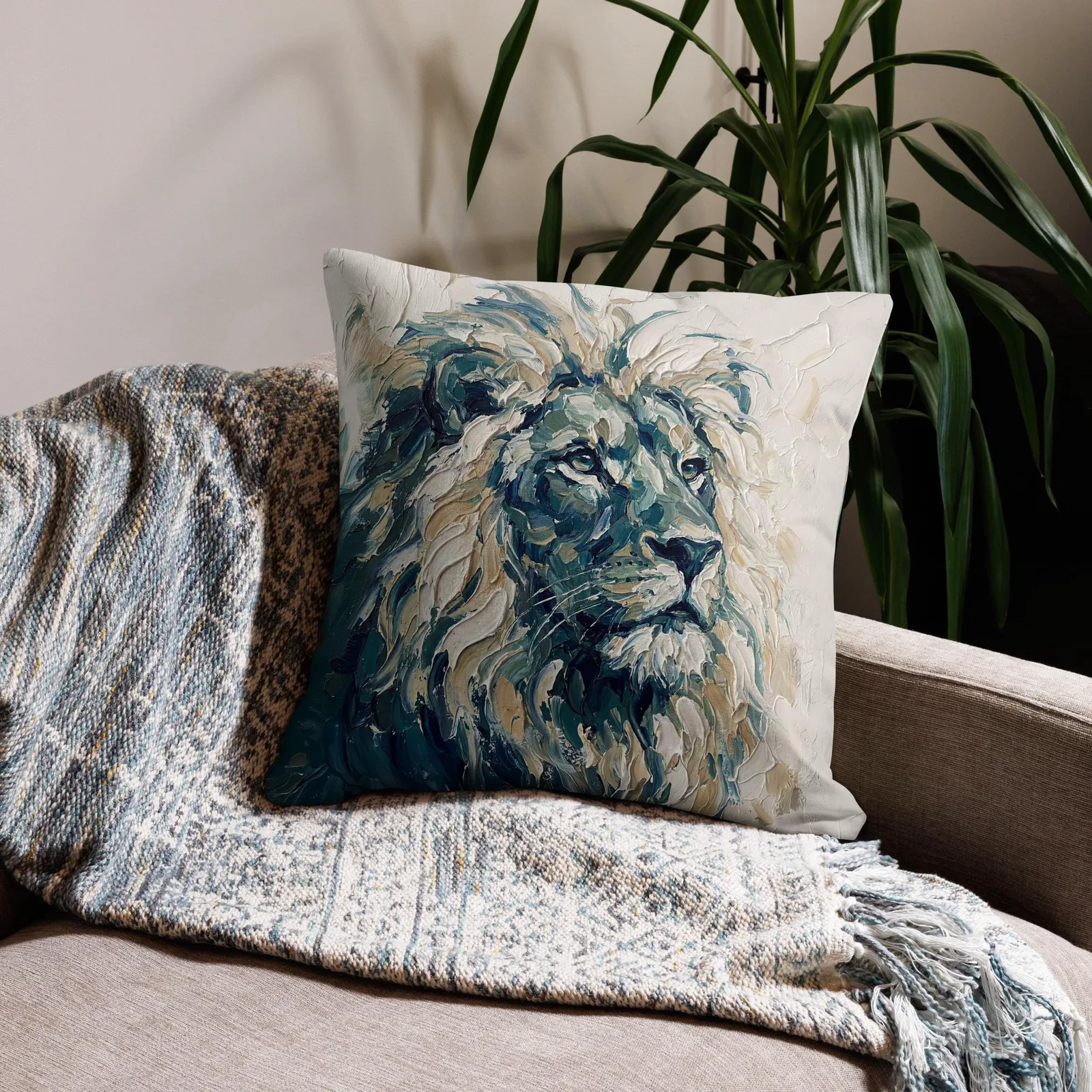 Majestic Lion Throw Pillow: Impasto Art Cushion, photo 7