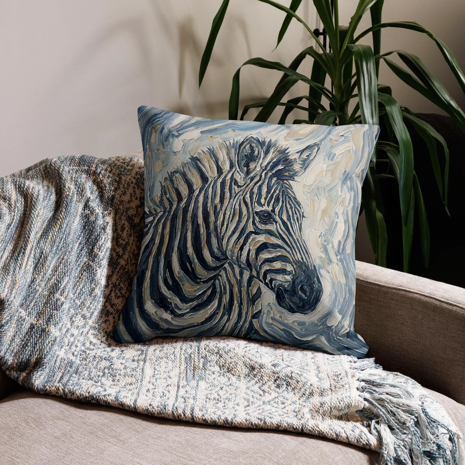 Zebra Throw pillow: Impasto wildlife Cushion, photo 5